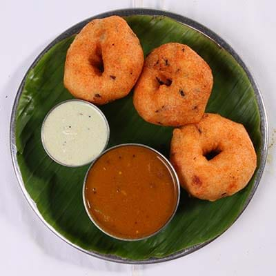 Ulundu Vadai